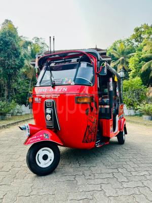 Bajaj Three Wheel 2004