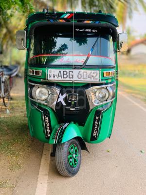Bajaj Three Wheel 2016 - Used Three wheeler sale in Sri Lanka - patpat.lk