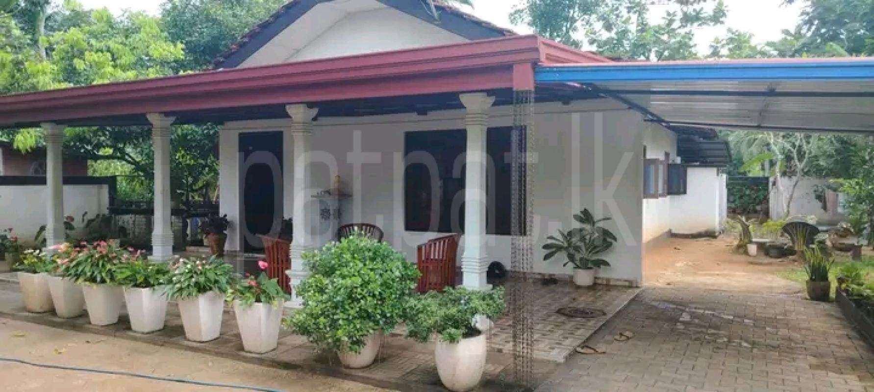 House for Sale in Mirigama
