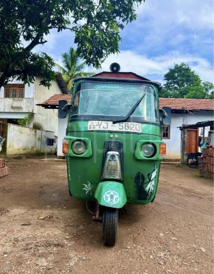 Bajaj 4 stroke 2012 - Used Three wheeler sale in Sri Lanka - patpat.lk
