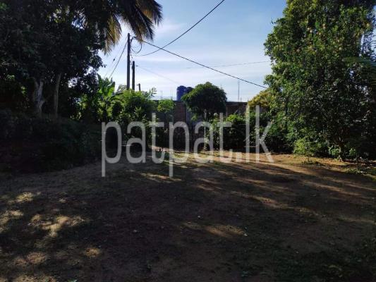 Residential Land for Sale in Gampola