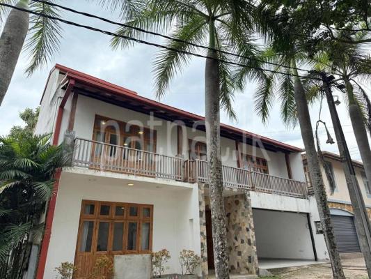 premium-listing-image