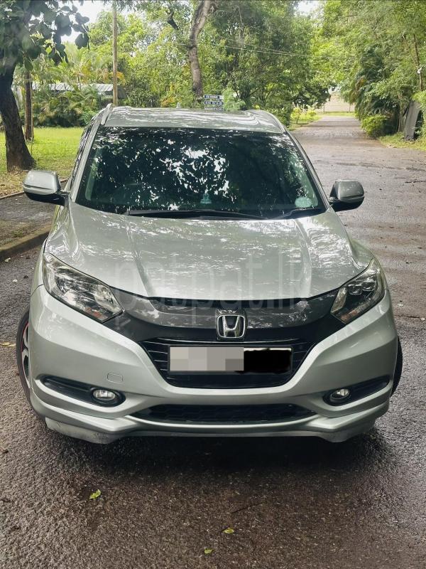 Honda Vezel 2014 - භාවිතා කරන ලද SUV රථය sale in Sri Lanka - patpat.lk