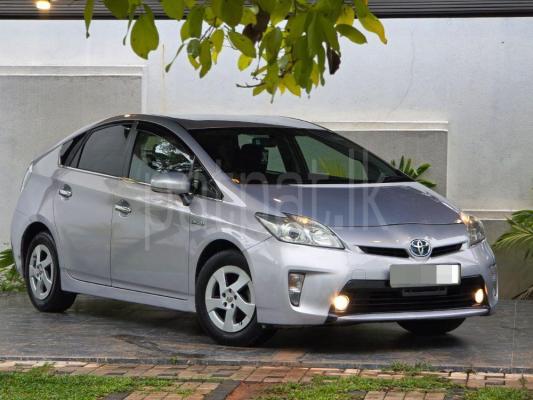 Toyota Prius 2014 - Used Car sale in Sri Lanka - patpat.lk