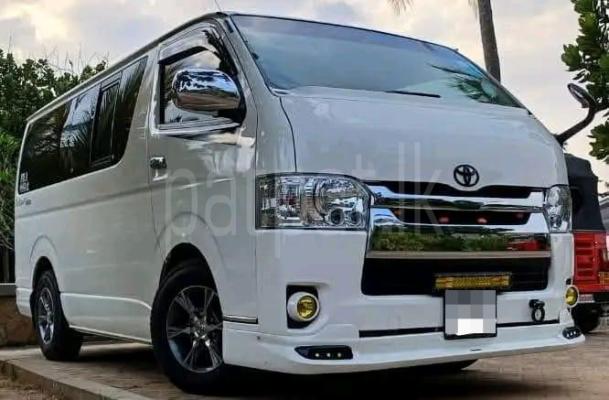 Toyota Hiace 2006