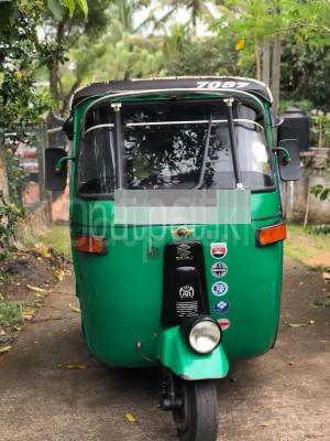 Bajaj Three Wheel 2005