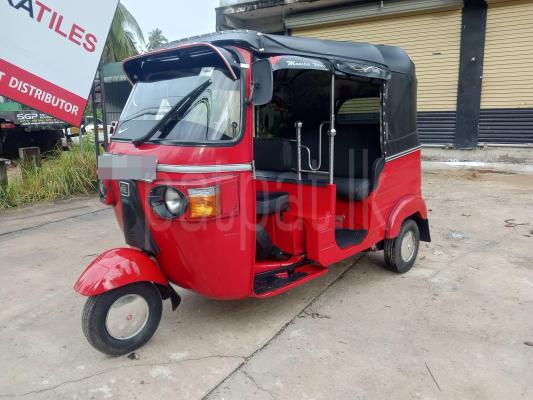 Bajaj Three Wheel 2011 - භාවිතා කරන ලද ත්‍රිරෝද රථය sale in Sri Lanka - patpat.lk