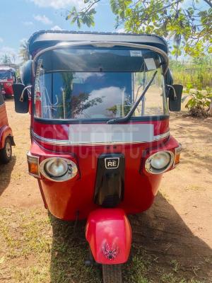Bajaj Three Wheel 2012