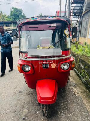 Bajaj 4 stroke 2010 - භාවිතා කරන ලද ත්‍රිරෝද රථය sale in Sri Lanka - patpat.lk