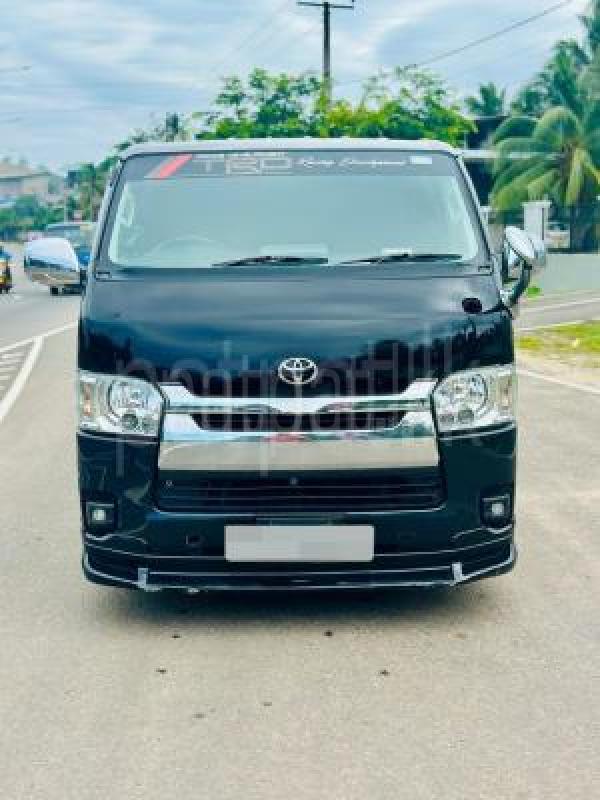 Toyota Hiace 2009 -  වෑන් රථය sale in Sri Lanka - patpat.lk