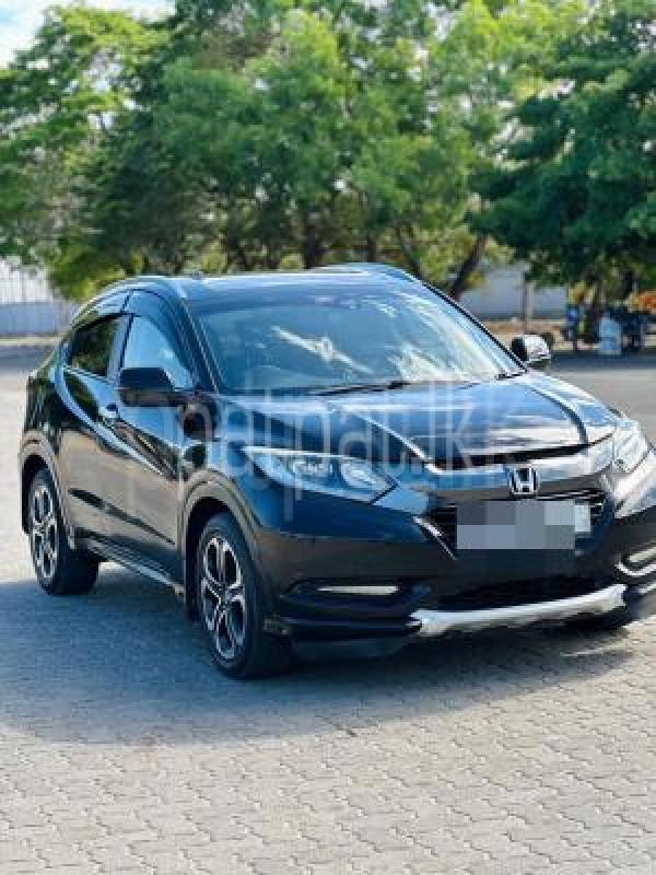 Honda Vezel 2015 - Used SUV sale in Sri Lanka - patpat.lk