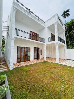 premium-listing-image