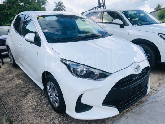 Toyota Yaris 2023 - சான்றளிக்கப்பட்டது கார் sale in Sri Lanka - patpat.lk