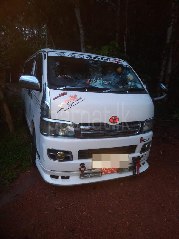 Toyota Hiace 2006 -  Van sale in Sri Lanka - patpat.lk