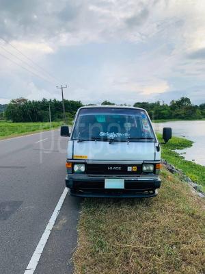 Toyota Hiace 1988 - பயன்படுத்தப்பட்டது வேன் sale in Sri Lanka - patpat.lk