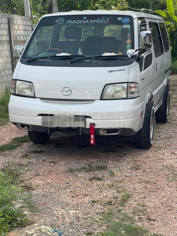 Mazda Bongo 2009 - பயன்படுத்தப்பட்டது வேன் sale in Sri Lanka - patpat.lk