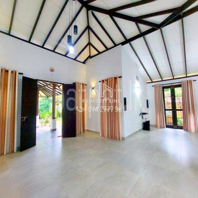House for Sale in Hapugala