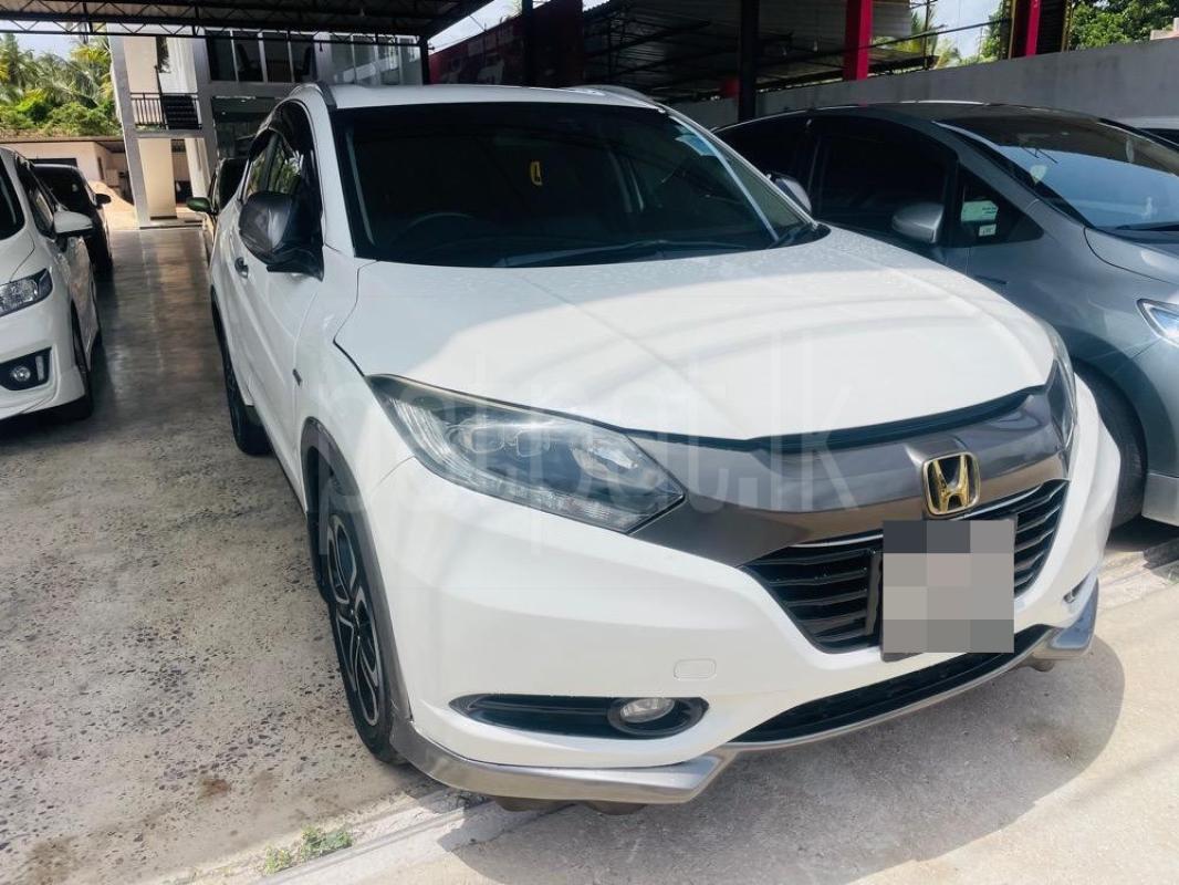 Honda Vezel 2014 -  SUV sale in Sri Lanka - patpat.lk