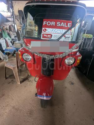 Bajaj Three Wheel 2010 - பயன்படுத்தப்பட்டது முச்சக்கர வண்டி sale in Sri Lanka - patpat.lk