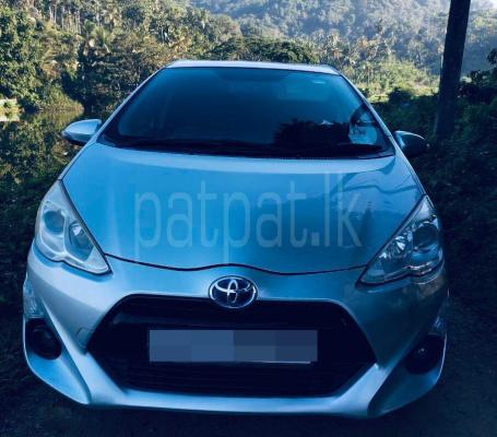 Toyota Aqua 2015 - Used Car sale in Sri Lanka - patpat.lk