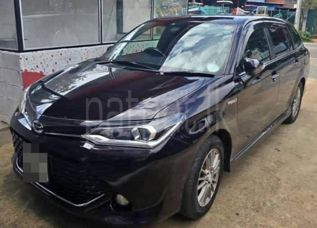 Toyota Axio Fielder 2018 -  Car sale in Sri Lanka - patpat.lk
