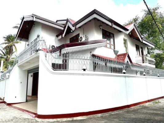 House for Sale in Kiribathgoda