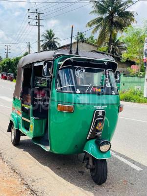 Bajaj 2 stroke 2006 - භාවිතා කරන ලද ත්‍රිරෝද රථය sale in Sri Lanka - patpat.lk
