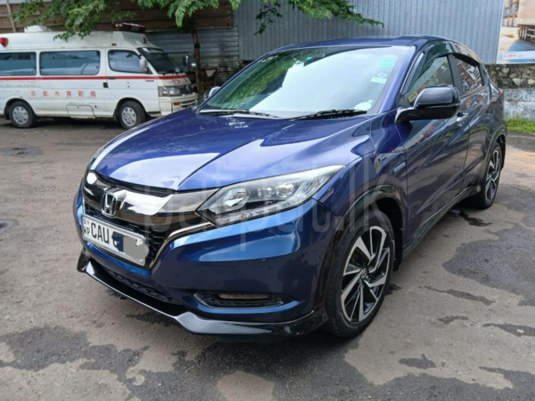 Honda Vezel 2016 -  SUV රථය sale in Sri Lanka - patpat.lk