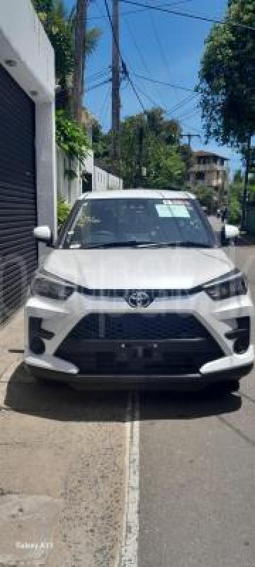 Toyota Raize 2023 - අලුත් SUV රථය sale in Sri Lanka - patpat.lk
