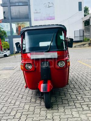 Bajaj 4 stroke 2010 -  முச்சக்கர வண்டி sale in Sri Lanka - patpat.lk