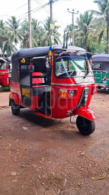 Bajaj 4 stroke 2012 - භාවිතා කරන ලද ත්‍රිරෝද රථය sale in Sri Lanka - patpat.lk