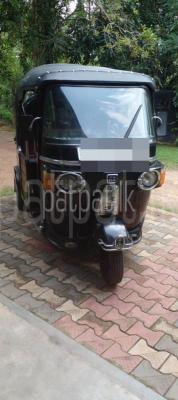 Bajaj Three Wheel 2012
