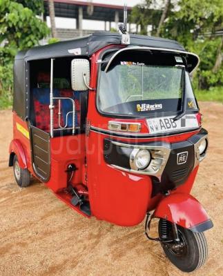 Bajaj Three Wheel 2015 - பயன்படுத்தப்பட்டது முச்சக்கர வண்டி sale in Sri Lanka - patpat.lk