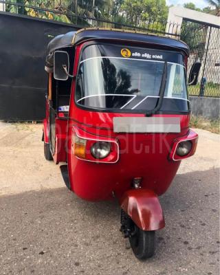 Bajaj Three Wheel 2010