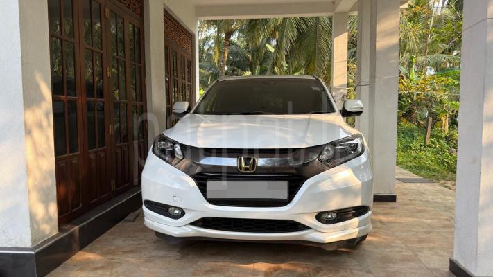 Honda Vezel 2016