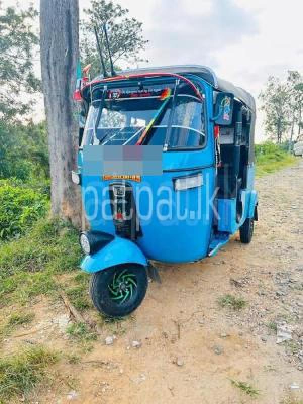 Bajaj 4 stroke 2009 - භාවිතා කරන ලද ත්‍රිරෝද රථය sale in Sri Lanka - patpat.lk