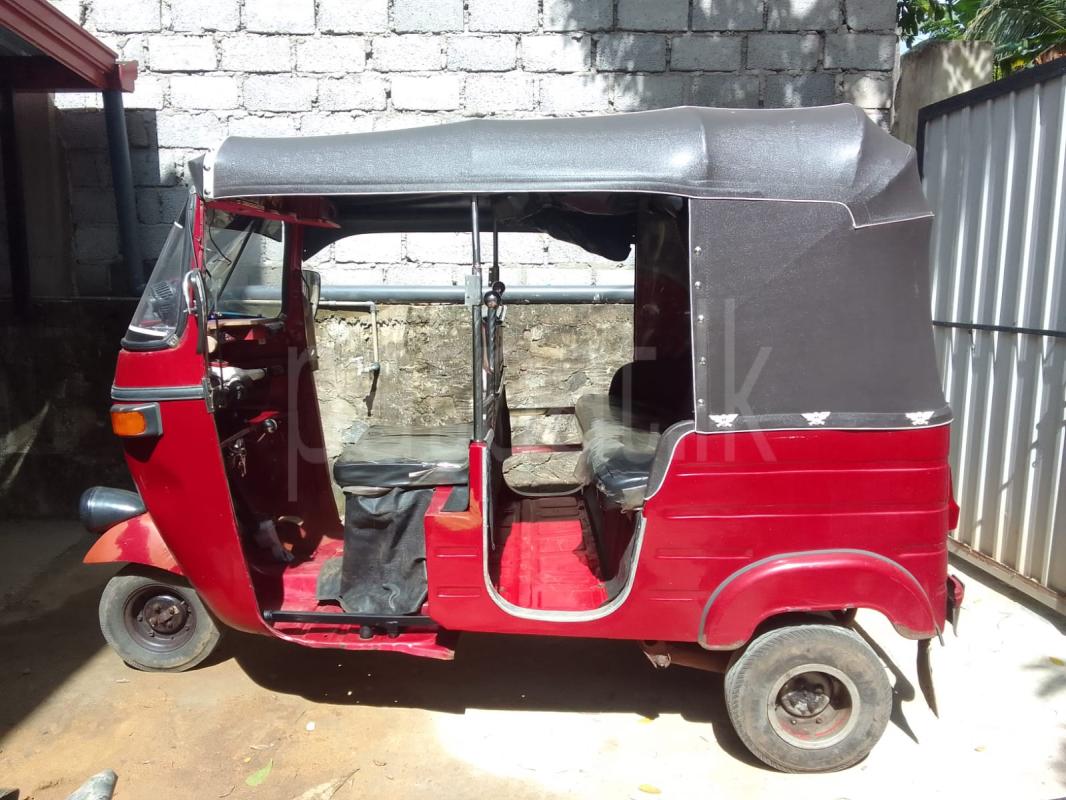 Bajaj 2 stroke 2002 -  ත්‍රිරෝද රථය sale in Sri Lanka - patpat.lk