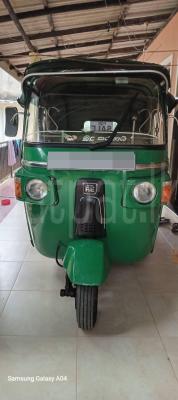 Bajaj Three Wheel 2012