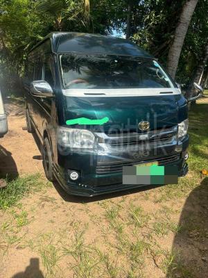 Toyota Hiace 2007 - Used Van sale in Sri Lanka - patpat.lk