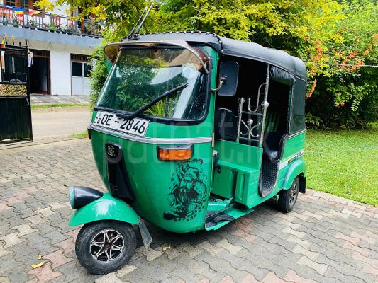 Bajaj Three Wheel 2006 - භාවිතා කරන ලද ත්‍රිරෝද රථය sale in Sri Lanka - patpat.lk