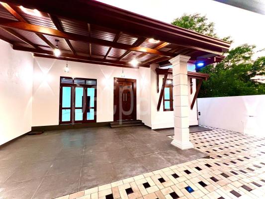 House for Sale in Piliyandala