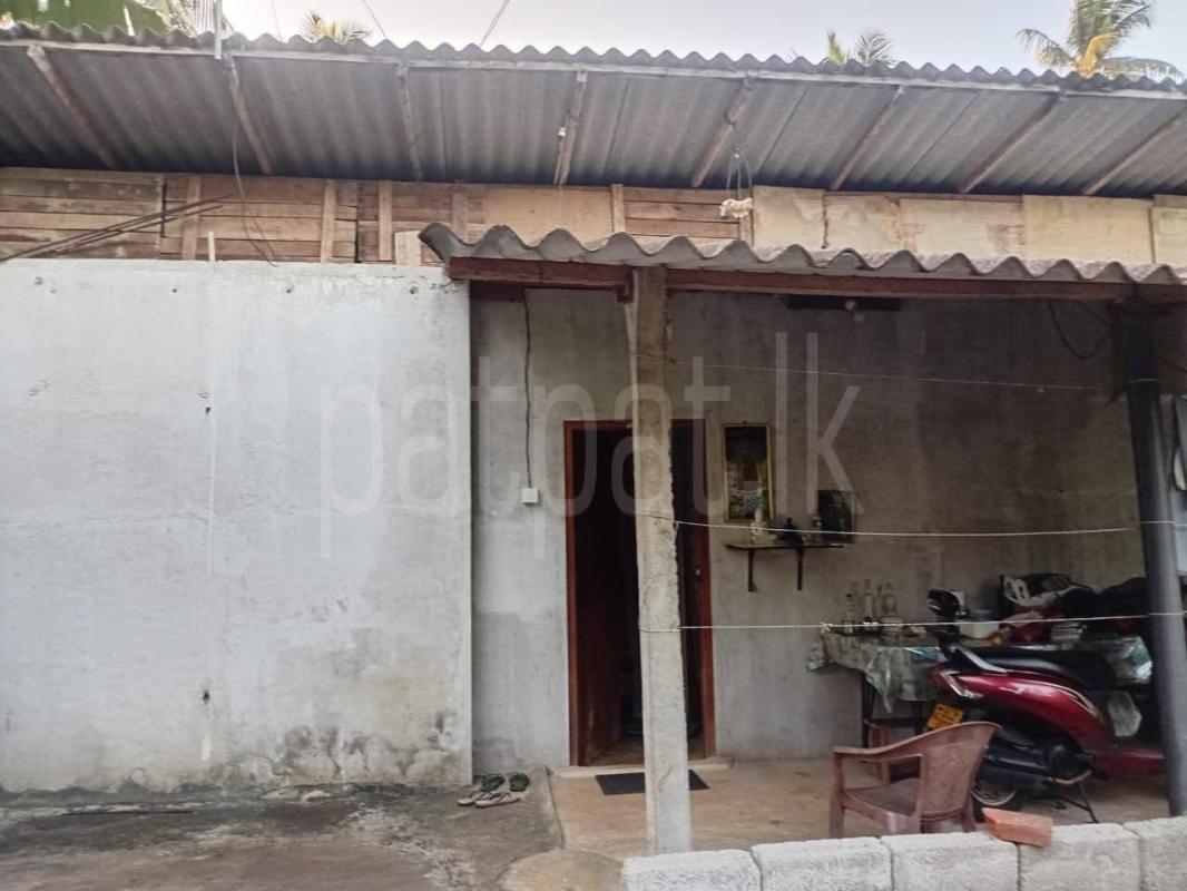 House for Sale in Weliveriya