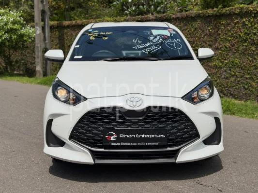 Toyota Yaris 2026 -  කාර් sale in Sri Lanka - patpat.lk