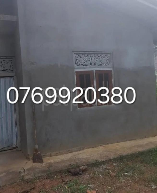 House for Sale in Weeraketiya