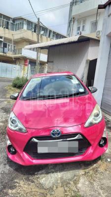 Toyota Aqua 2016