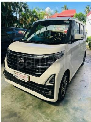Nissan Roox 2023 - சான்றளிக்கப்பட்டது கார் sale in Sri Lanka - patpat.lk