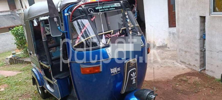 Bajaj Three Wheel 2006