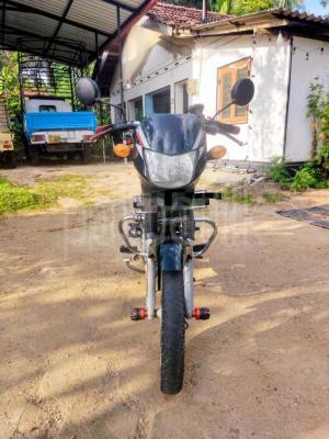 Bajaj CT100 2014