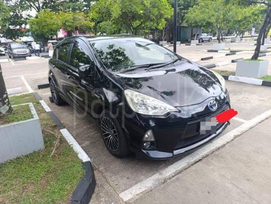 Toyota Aqua 2013 - பயன்படுத்தப்பட்டது கார் sale in Sri Lanka - patpat.lk