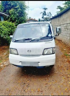 Mazda Bongo 1999